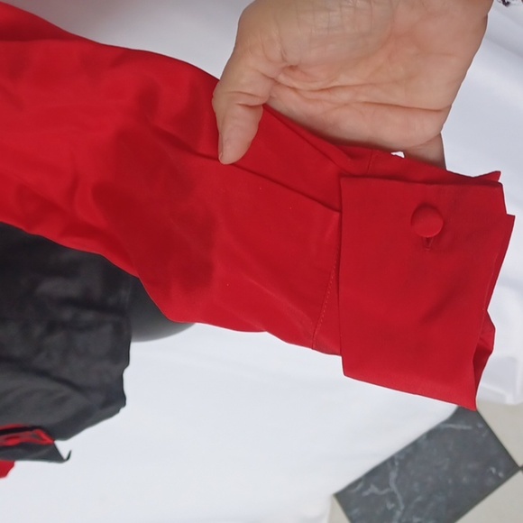 Vintage Bob Mackie Wearable Art Black & Red Button Up Blouse w Embrodered Design - Picture 4 of 8